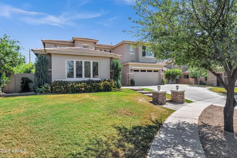 Exterior - 3169 Eleana Ln, Gilbert, AZ 85298 photo 2 of 13