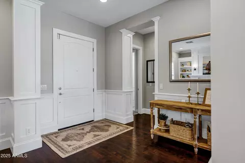 Entry Way - 3169 Eleana Ln, Gilbert, AZ 85298 photo 4 of 11