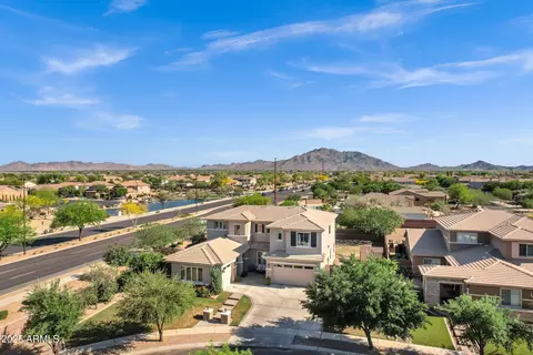 View/Area - 3169 Eleana Ln, Gilbert, AZ 85298 photo 2 of 5