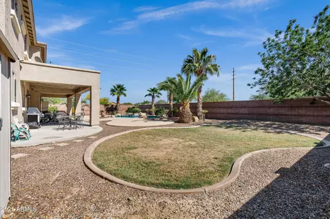 Exterior - 3169 Eleana Ln, Gilbert, AZ 85298 photo 10 of 13