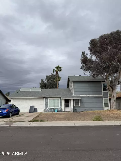 5928 W Mauna Loa Ln, Glendale, AZ 85306