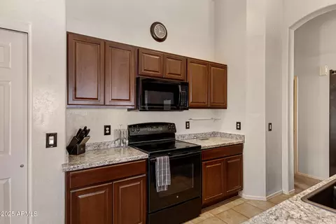 Kitchen - 3711 E Long Lake Rd, Phoenix, AZ 85048 photo 3 of 3
