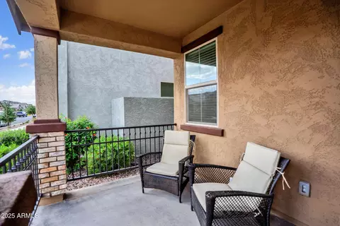 Exterior - 4156 E Jesse St, Gilbert, AZ 85295 photo 2 of 8