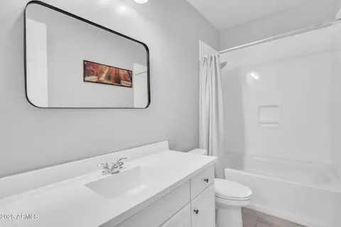 Bath - 4156 E Jesse St, Gilbert, AZ 85295 photo 4 of 4