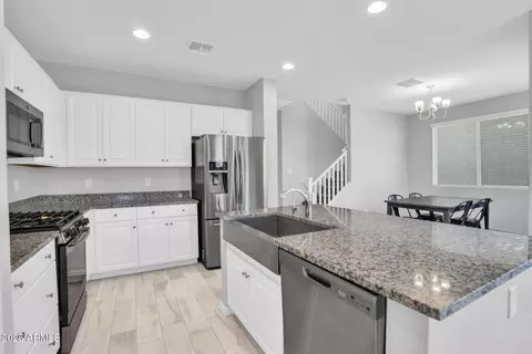 Kitchen - 4156 E Jesse St, Gilbert, AZ 85295 photo 1 of 1