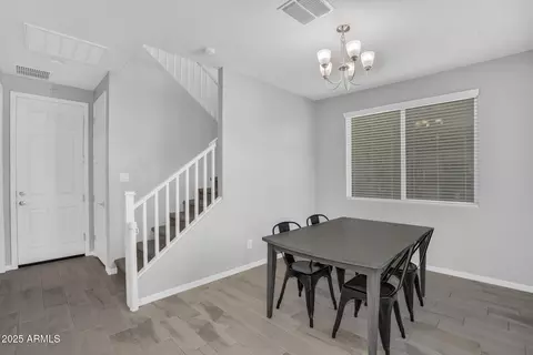 Entry Way - 4156 E Jesse St, Gilbert, AZ 85295 photo 4 of 7