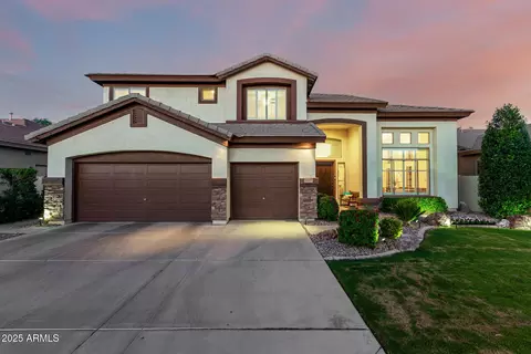 6449 S Glory Ct, Gilbert, AZ 85298