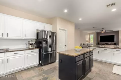 6449 S Glory Ct, Gilbert, AZ 85298 photo 22