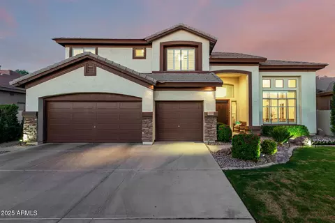 6449 S Glory Ct, Gilbert, AZ 85298 photo 2