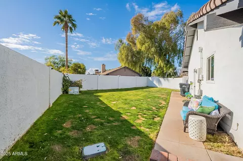 Exterior - 1747 W Echo Ln, Phoenix, AZ 85021 photo 4 of 4