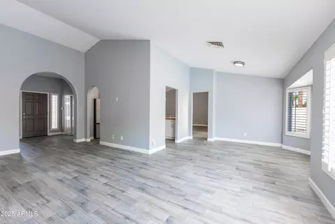 Living - 4214 E Morrow Dr, Phoenix, AZ 85050 photo 2 of 9
