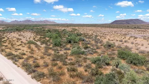 85 N Nn N 381st Dr #25, Tonopah, AZ 85354