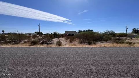 3115 W Paraiso Dr #33, Eloy, AZ 85131