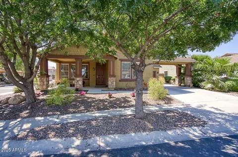 3649 E Hutchins Ct, Gilbert, AZ 85295