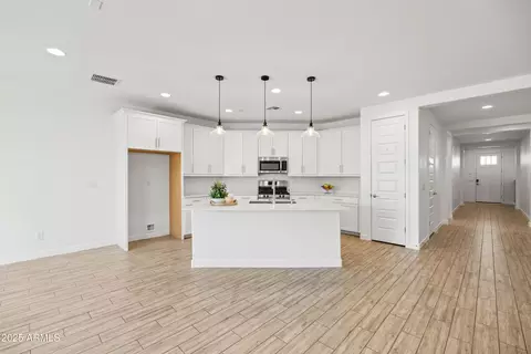 Entry Way - 9837 E Tiburon Ave, Mesa, AZ 85212 photo 4 of 7