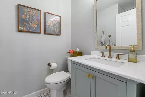 Bath - 15020 S 25th St, Phoenix, AZ 85048 photo 5 of 6