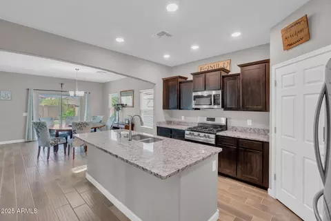12124 E Domnitch Dr, Vail, AZ 85641 photo 10