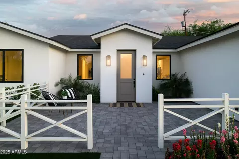 3101 E Sells Dr, Phoenix, AZ 85016