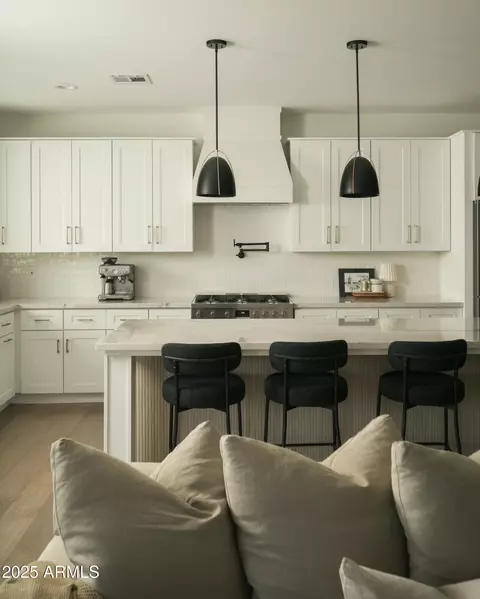 3101 E Sells Dr, Phoenix, AZ 85016 photo 4