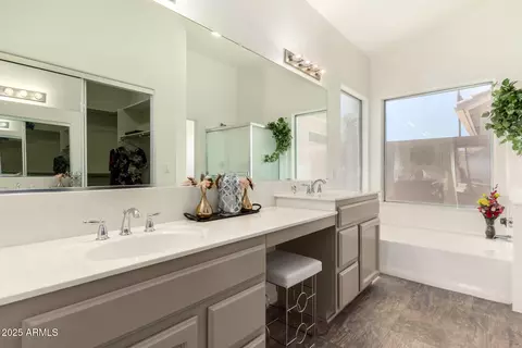 Bath - 623 W Harvard Ave, Gilbert, AZ 85233 photo 1 of 3