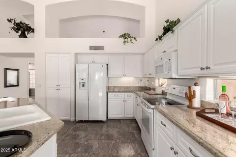 Kitchen - 623 W Harvard Ave, Gilbert, AZ 85233 photo 2 of 4