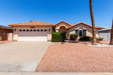 10514 E Flintlock Dr, Sun Lakes, AZ 85248
