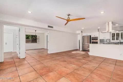 1817 W Seldon Ln, Phoenix, AZ 85021 photo 9