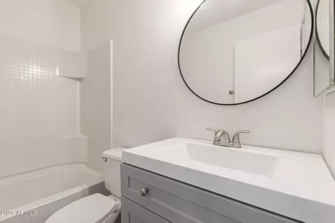 Bath - 2455 E Broadway Rd #39, Mesa, AZ 85204 photo 2 of 2