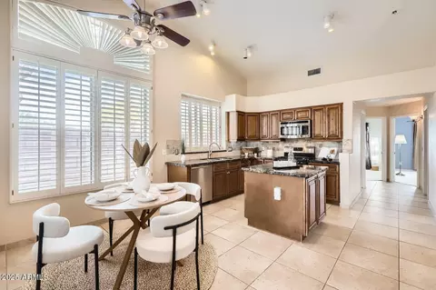 4346 E Prickly Pear Trl, Phoenix, AZ 85050 photo 7