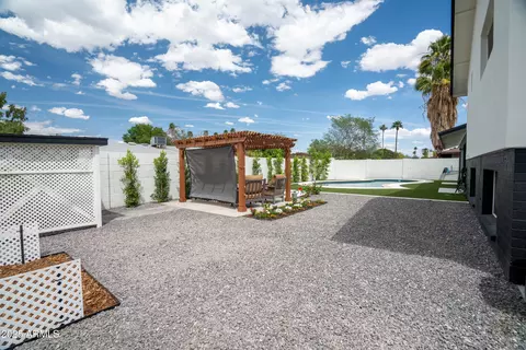 Exterior - 1630 E Minton Dr, Tempe, AZ 85282 photo 8 of 10