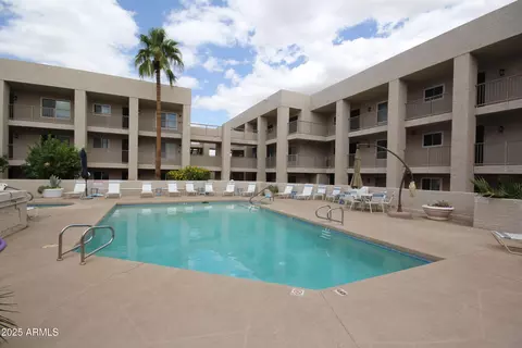 7474 Earll Dr #201, Scottsdale, AZ 85251
