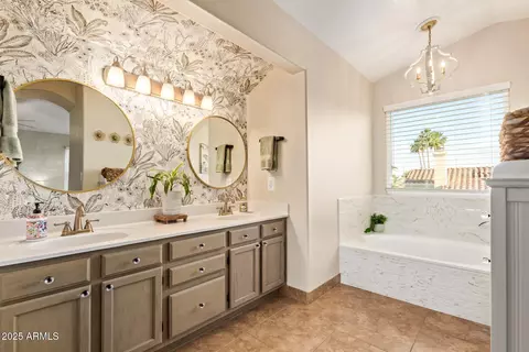 213 E Vaughn Ave, Gilbert, AZ 85234 photo 23