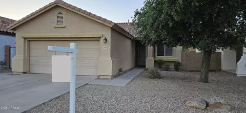 6722 W Shannon St, Chandler, AZ 85226
