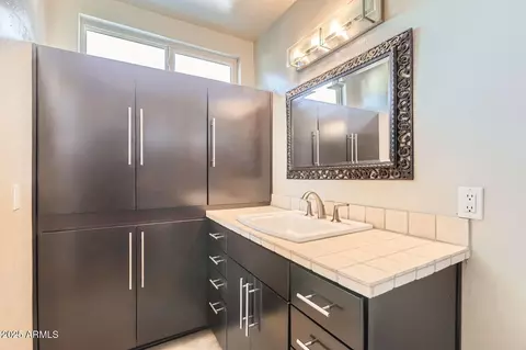 1147 E Belmont Ave, Phoenix, AZ 85020 photo 10