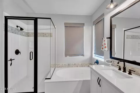 Bath - 3415 E Arabian Dr, Gilbert, AZ 85296 photo 2 of 5