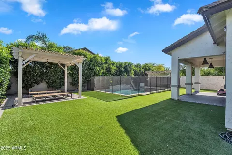 Exterior - 3415 E Arabian Dr, Gilbert, AZ 85296 photo 5 of 14