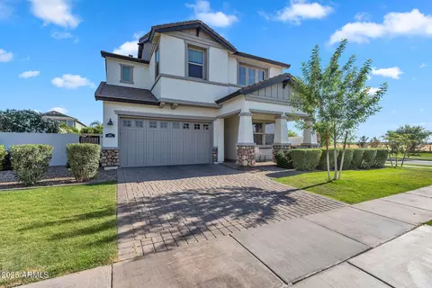 Exterior - 3415 E Arabian Dr, Gilbert, AZ 85296 photo 2 of 14
