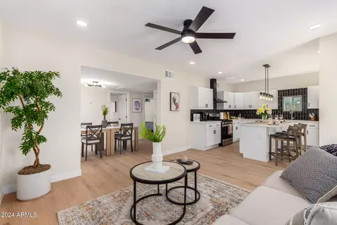 Other - 1144 E Diamond St, Phoenix, AZ 85006 photo 2 of 4