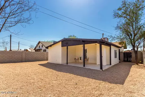 Exterior - 1144 E Diamond St, Phoenix, AZ 85006 photo 3 of 3