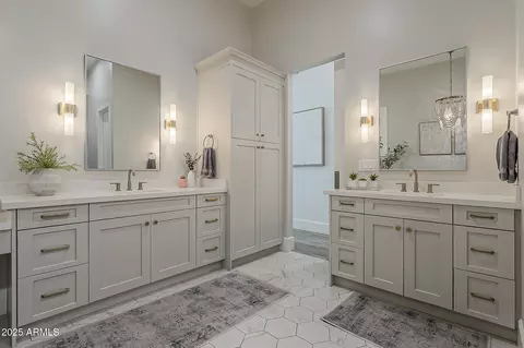 Bath - 2697 E Maplewood St, Gilbert, AZ 85297 photo 1 of 14