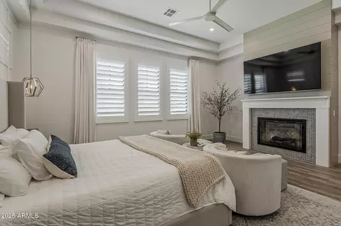 Bedroom - 2697 E Maplewood St, Gilbert, AZ 85297 photo 2 of 7