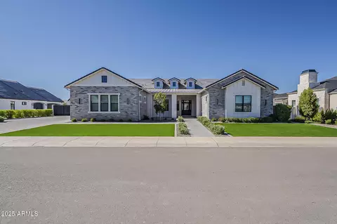 2697 E Maplewood St, Gilbert, AZ 85297