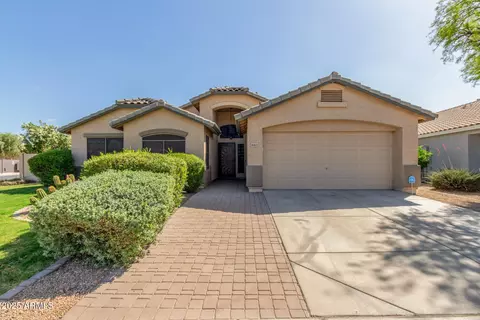 16605 W Pierce St, Goodyear, AZ 85338