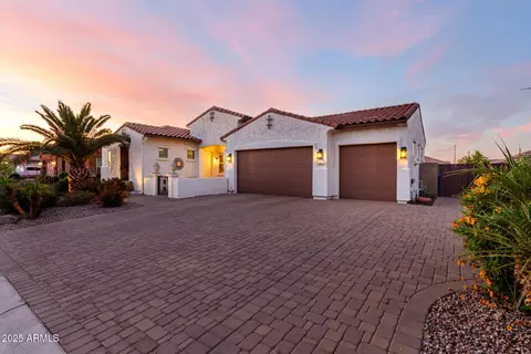 2854 E Sunflower Dr, Gilbert, AZ 85298 photo 3
