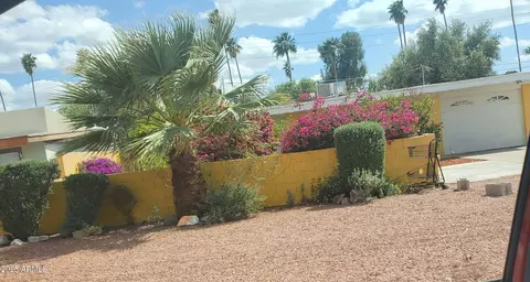 Exterior - 3041 E Osborn Rd, Phoenix, AZ 85016 photo 6 of 6