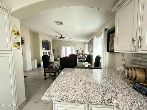 Kitchen - 9001 W Windsor Ave, Phoenix, AZ 85037 photo 6 of 10