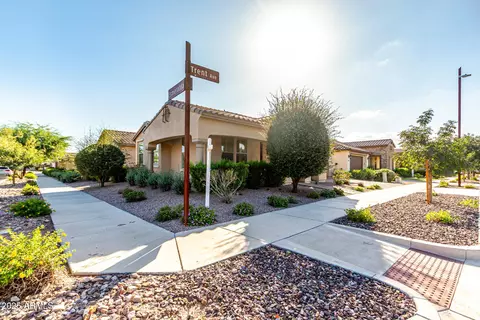 10311 E Trent Ave, Mesa, AZ 85212