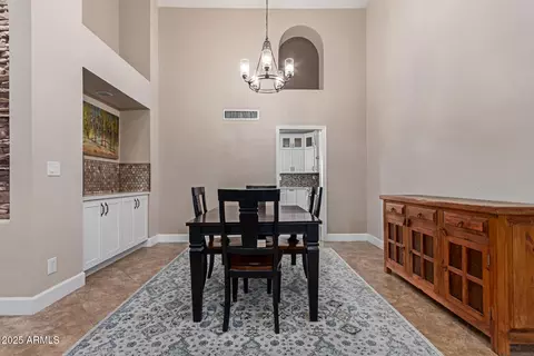 Dining - 1946 E Caroline Ln, Tempe, AZ 85284 photo 2 of 4