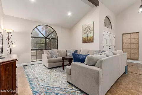 Living - 1946 E Caroline Ln, Tempe, AZ 85284 photo 1 of 5