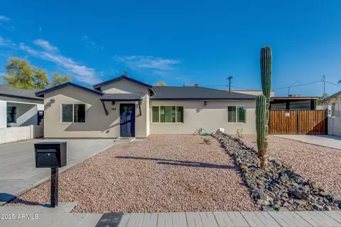 542 E Flynn Ln, Phoenix, AZ 85012